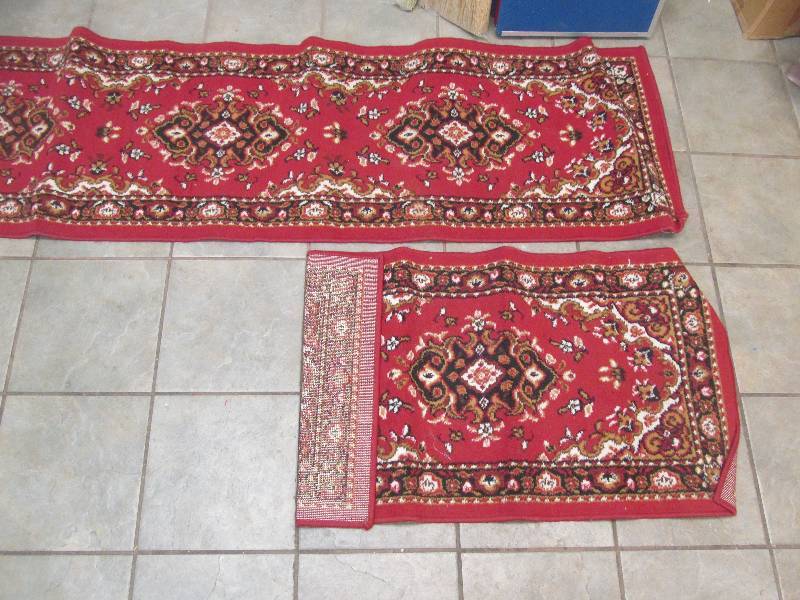 lot 124 image: Hall runner rugs