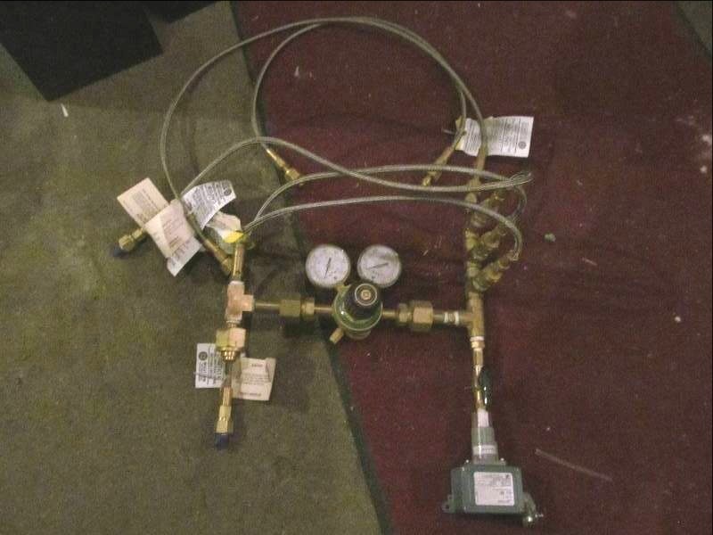 lot 153 image: Manifold set