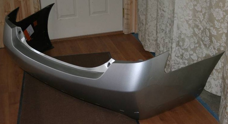 lot 11 image: Camry SE Rear Bumper Cover