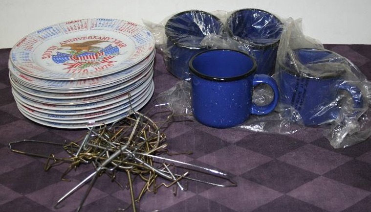 lot 35 image: Mugs and Collectors Plates