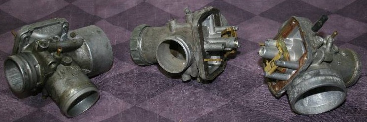 lot 39 image: Carburetors
