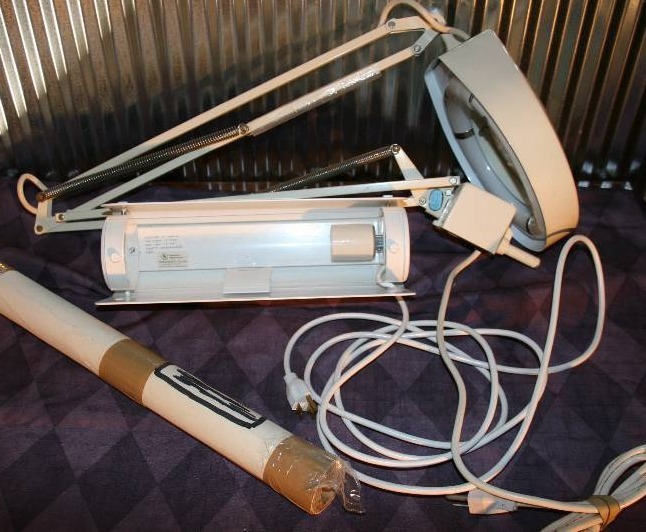 lot 110 image: Crafting Lamp and Wall Lamp