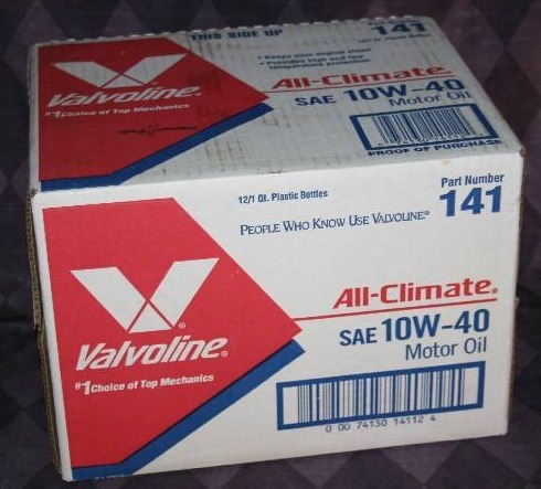 lot 150 image: 10W-40 Motor Oil