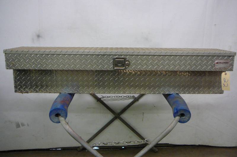 Challenger aluminum truck side box