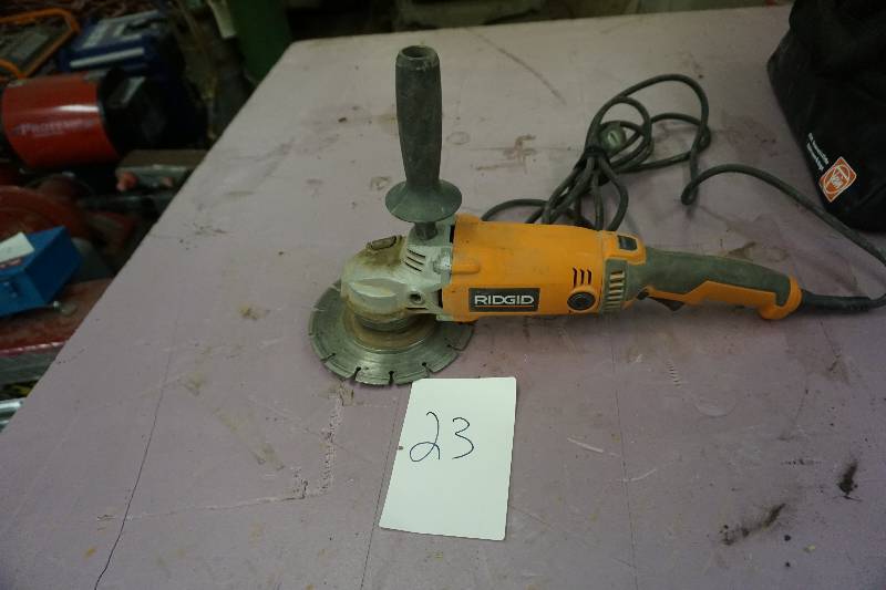 lot 87 image: Ridgid Model R1020 Angle GrinderCutter