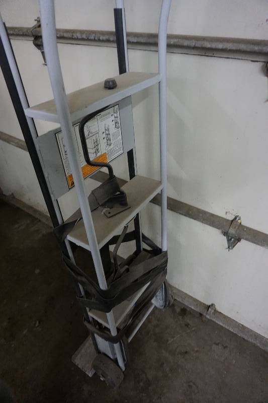 lot 46 image: Demco Brand Heavy Duty Appliance Moving DollyCart