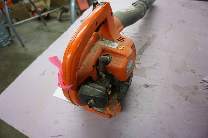 lot 49 image: Echo Model PB250 Gas Powered Leaf Blower