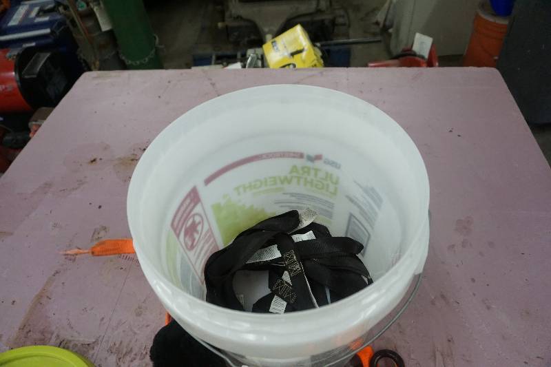 lot 94 image: Lot of Small Ratchet Straps