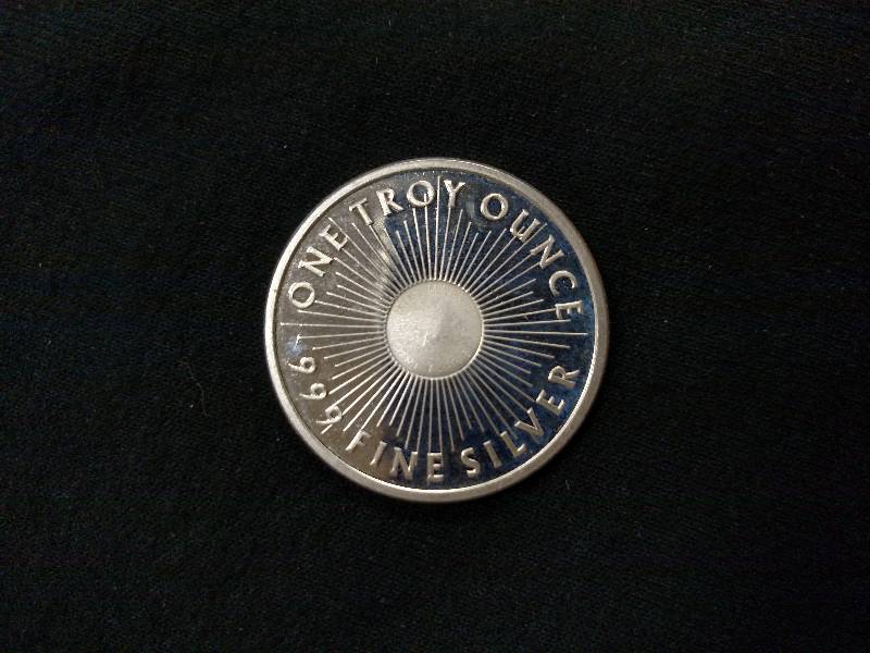 Sunshine Minting One Ounce .999 Fin...