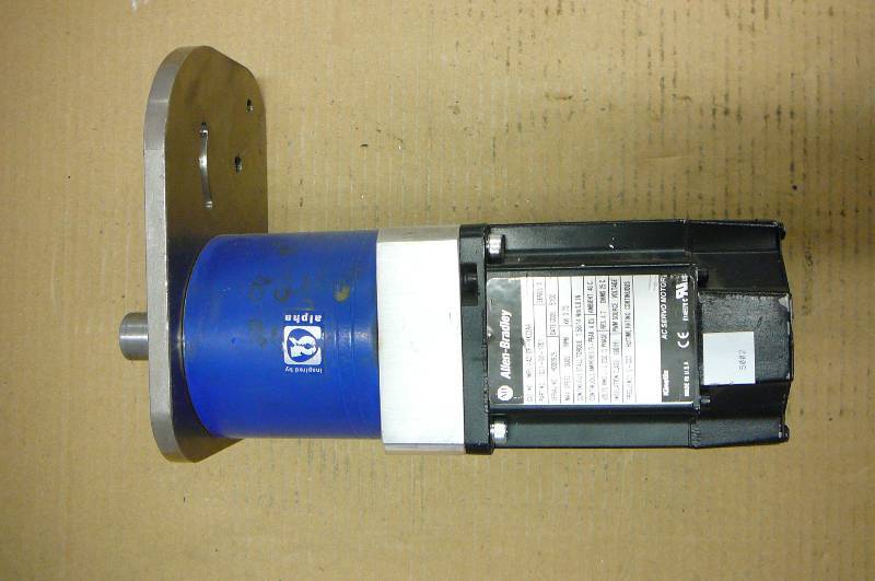 Allen Bradly AC Servo Motor with Alpha Gear Drive