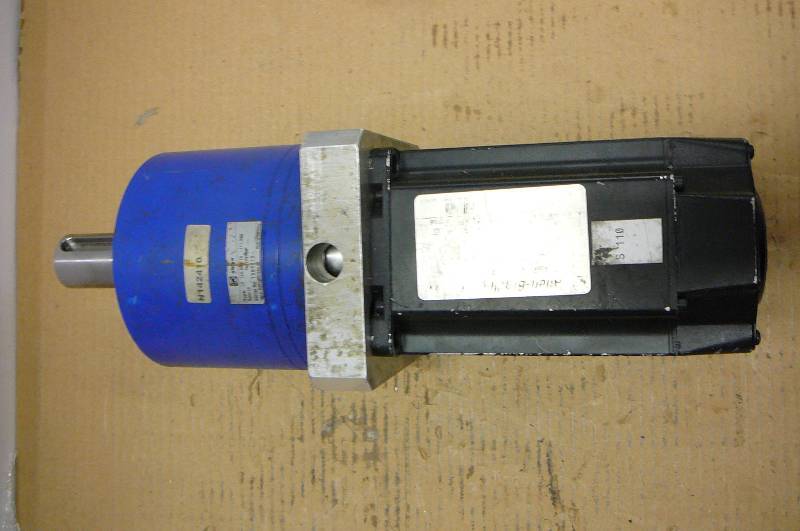 Allen Bradly Servo motor with ALPHA Gear Drive
