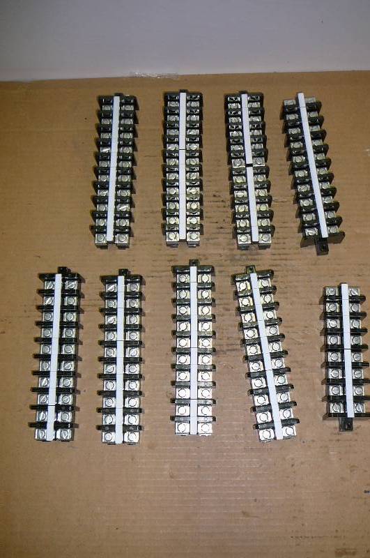 Allen Bradly 1492-25T Hight Temp Terminal 9 Count