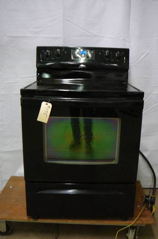 Whirlpool electric flat top stove 30, Model RF262LXSB with cord & wall socket worked when removed