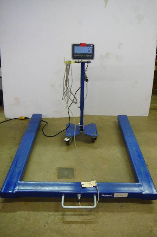 Fastenal Scale VPU-1, 1000lbs Capacity, Date 332017, Head#IND231 Works
