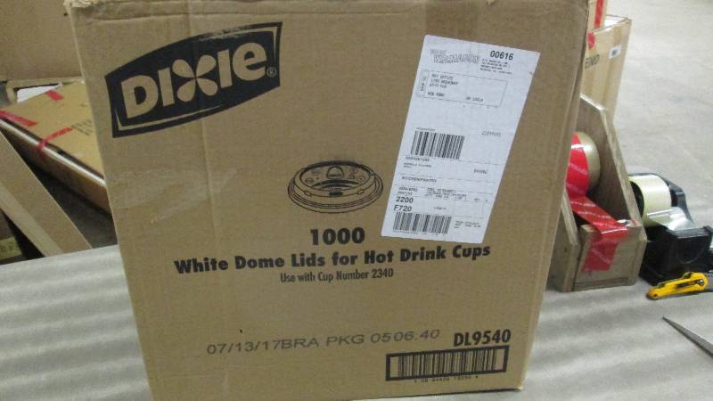 800-900 Dixie White Dome Lids for H...