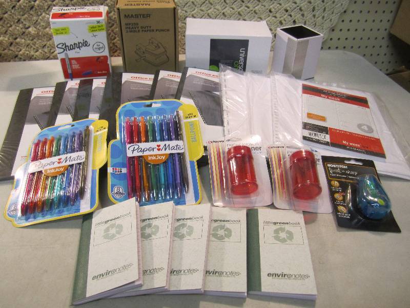 lot 13 image: Lot of Misc Office Items See Photos...