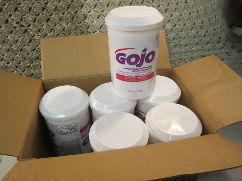 lot 50 image: Case of 6 Gojo Fine Italian Pumice ...