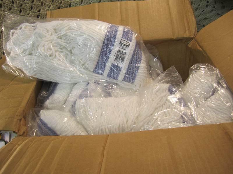 lot 123 image: Case of 12 Rubbermaid Universal 24 ...