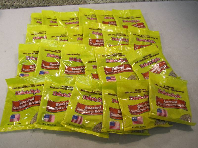 lot 147 image: Lot of 24 Bags Roasted Sunflower Ke...