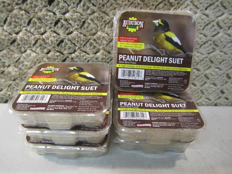 lot 158 image: Lot of 6 Peanut Delight Suet Wild B...