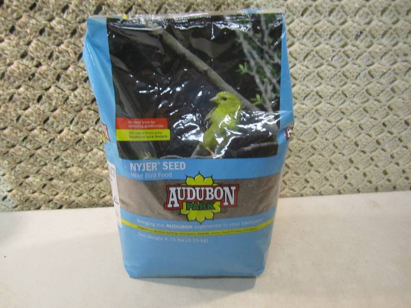 lot 161 image: 4.75 Pound Bag Nyjer Seed Wild Bird...