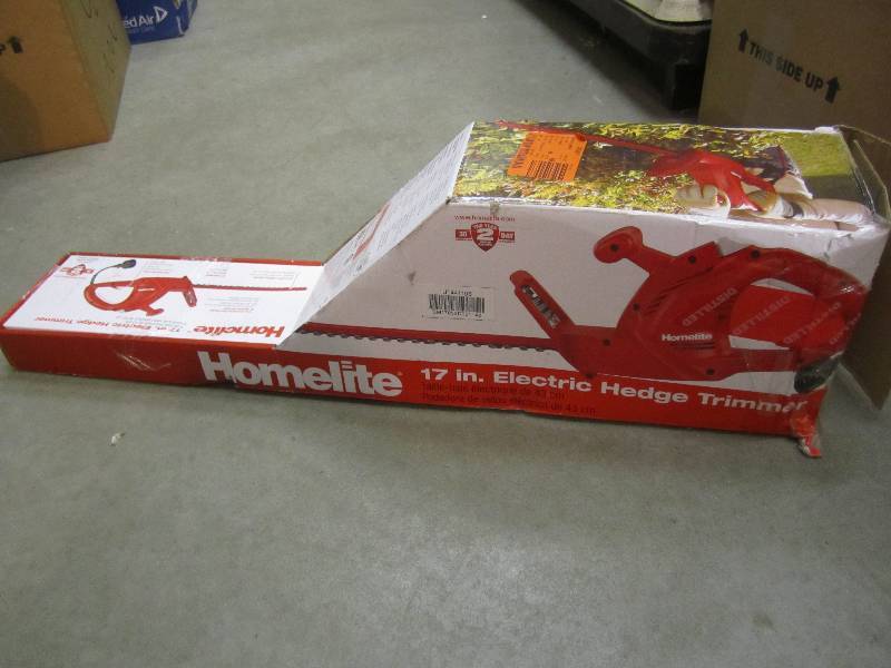 lot 181 image: Homelite 17 Electric Hedge Trimmer...