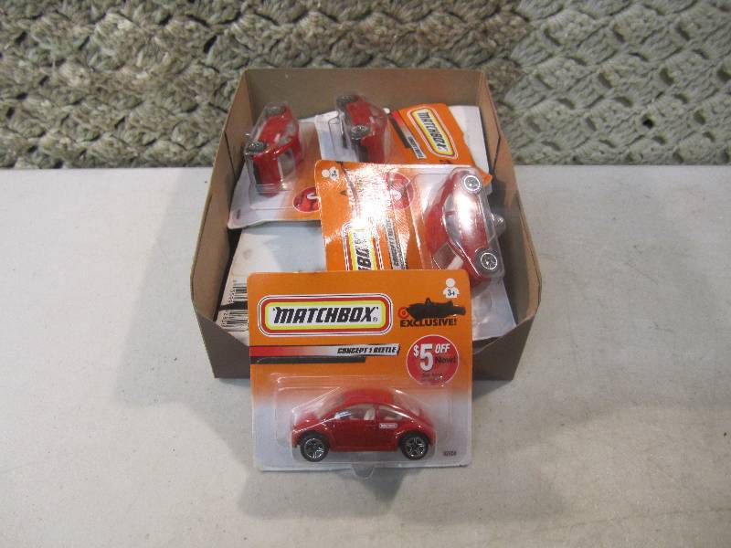 lot 208 image: Lot of 10 Matchbox Concept 1 Beetle...