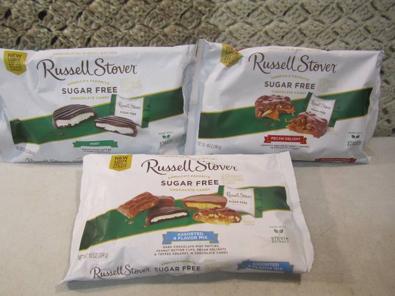 lot 225 image: Mix Lot of 3 Bags Russell Stover Ca...