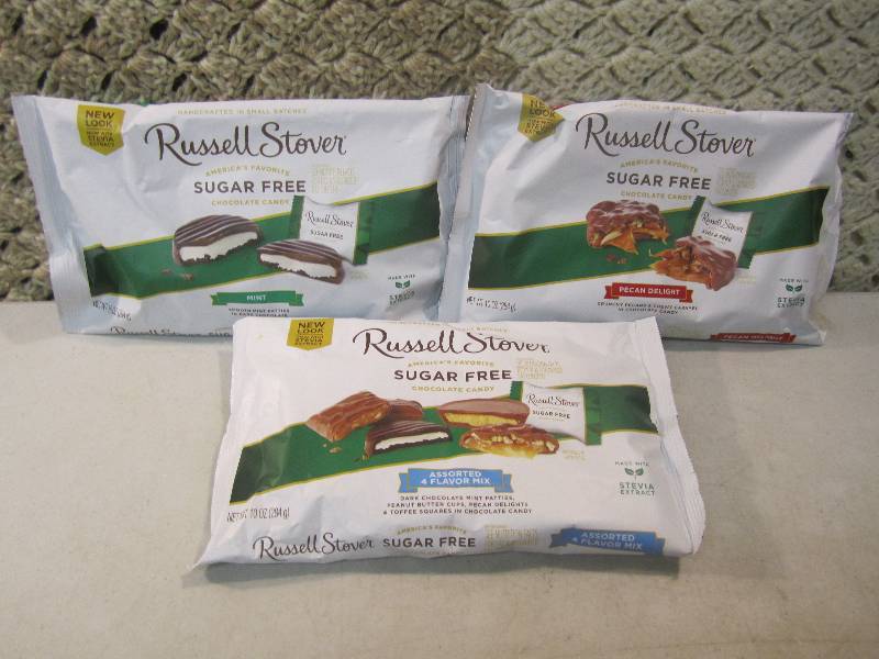 lot 226 image: Mix Lot of 3 Bags Russell Stover Ca...
