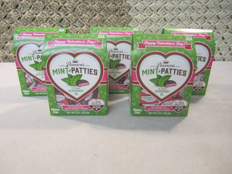 lot 249 image: Lot of 5 Boxes Pearsons Mint Pattie...