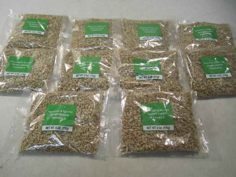 lot 252 image: Lot of 10 Bags Roasted & Salted Sun...