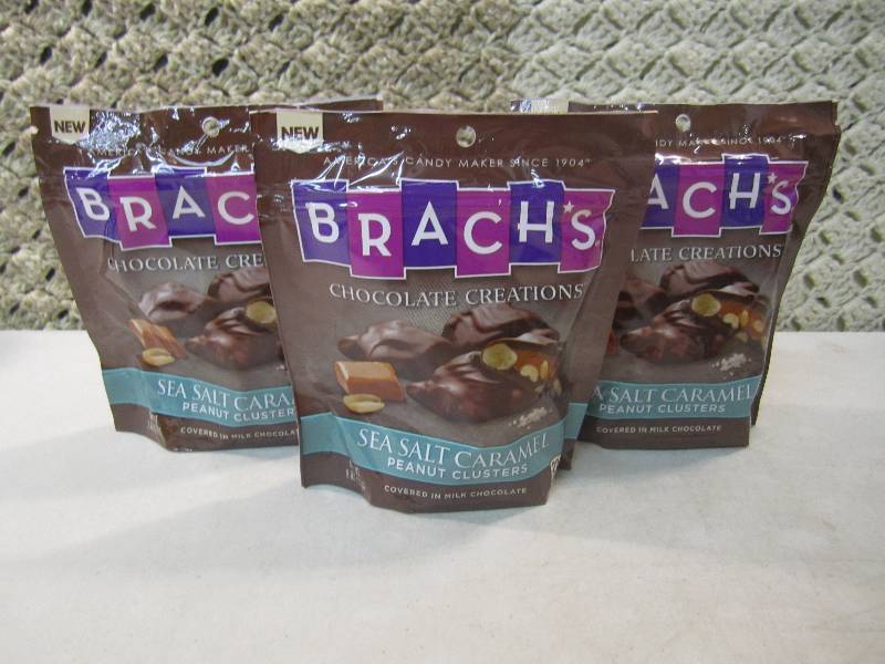 lot 254 image: Lot of 3 Bags Brachs Chocolate Crea...