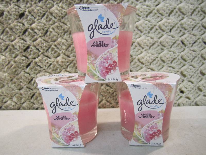 lot 270 image: Lot of 3 Glade Angel Whispers Scent...