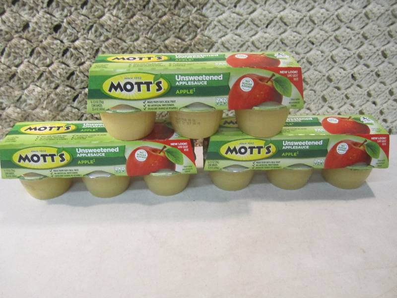 lot 274 image: Lot of 3 - 6-packs Motts Unsweeten...