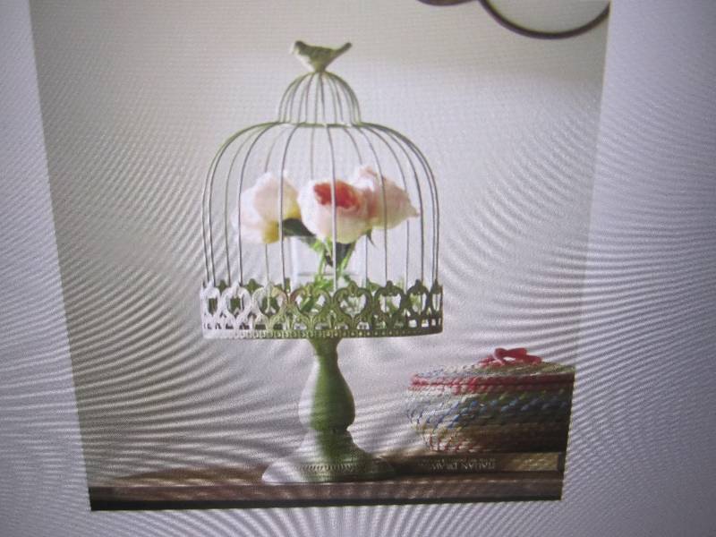 lot 334 image: Metal Green Wire Cloche 18 high. O...