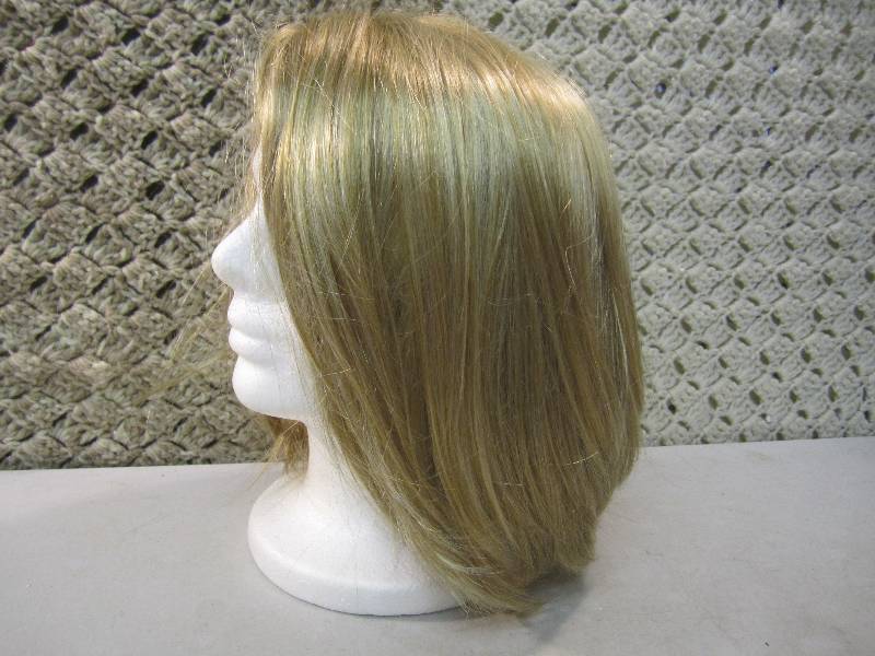 lot 339 image: Darcy Wig Strawberry Blonde B0706 R...