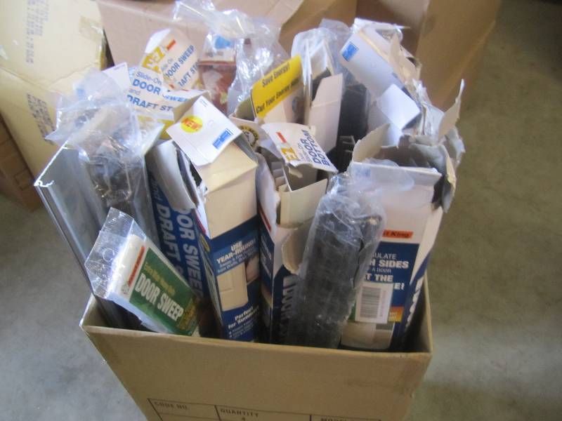 lot 425 image: Large Lot of Misc Door Sweeps and D...