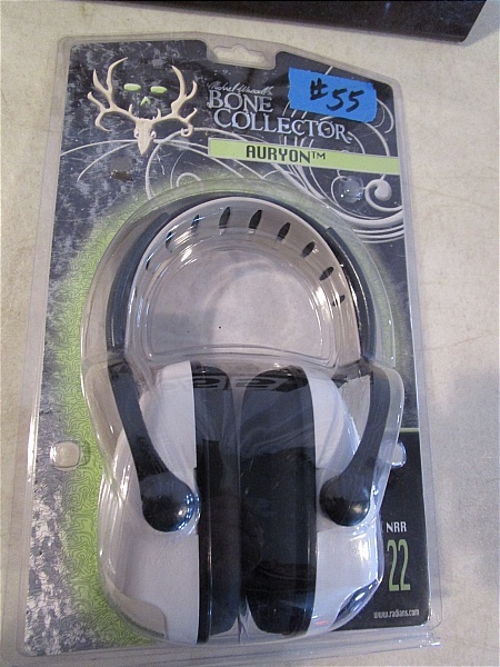 lot 55 image: Bone Collector Earmuff