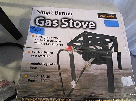 lot 68 image: Single Burner Gas Stove