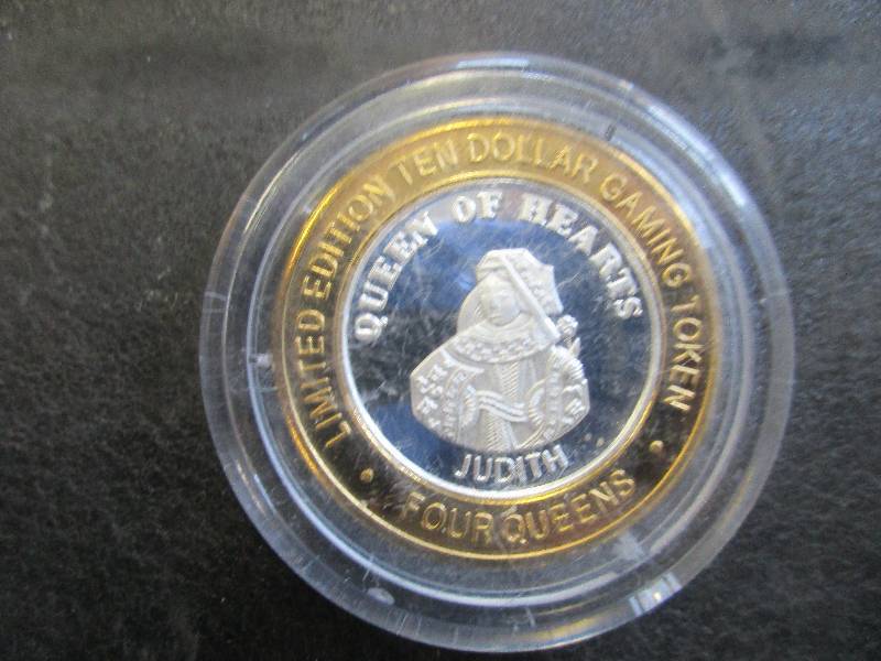Limited Edition Gaming Token Queen of Hearts Four Queens Las Vegas, 1-Ounce .999 Fine Silver