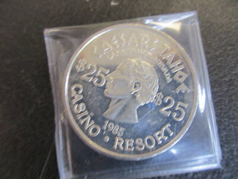 Rare 1985 Caesars lake Tahoe $25.00 One Troy Ounce .999 Silver Gaming Token