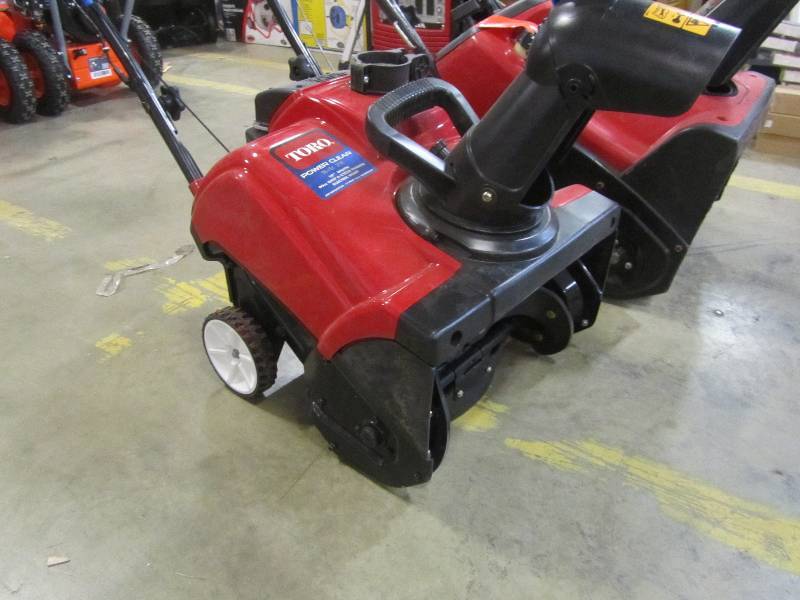 lot 10 image: toro ccr 2450Power Clear 518 ZE 18 in. Single-Stage Gas Snow Blower