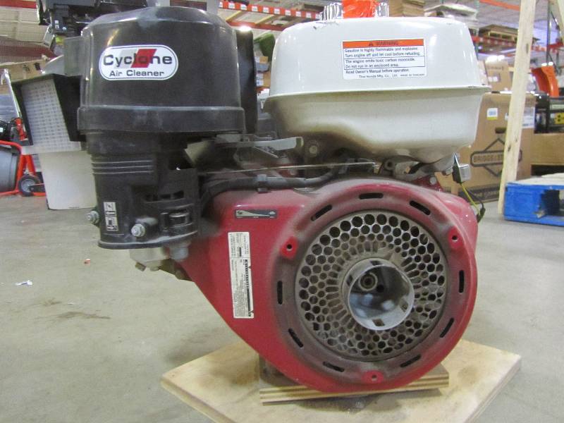 lot 42 image: toro motor