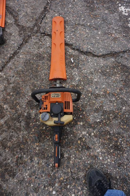 lot 9 image: Stihl Model HS50 24 Gas Powered Hedge Trimmer