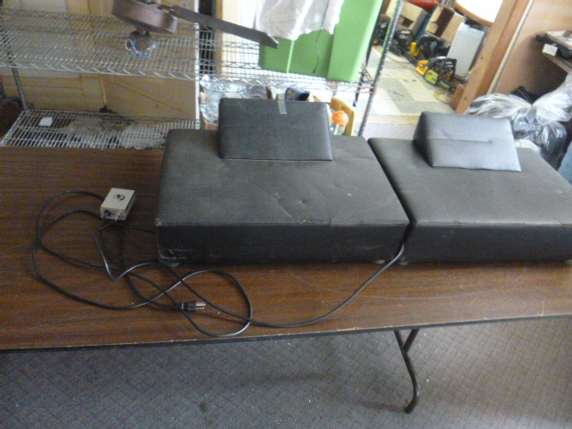 lot 24 image: 2 Commercial Foot Massager