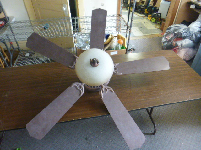 lot 28 image: Concord Ceiling Fan with Light