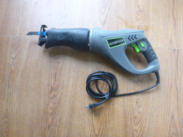 lot 40 image: Genesis Reciprocating Saw