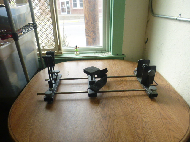 lot 53 image: Hyskore Gun Stand