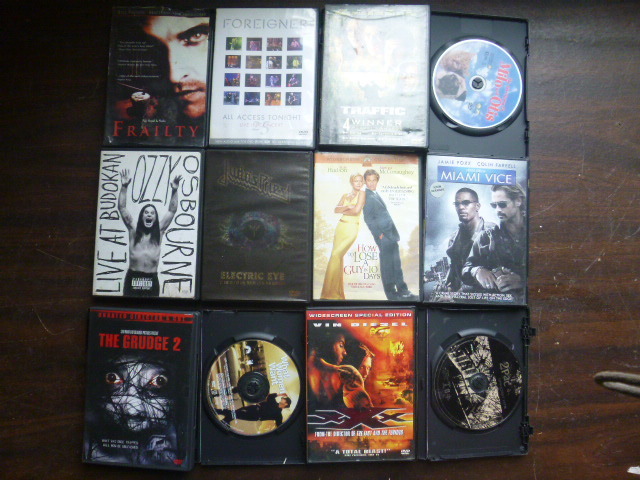lot 71 image: 12 DVD Movies