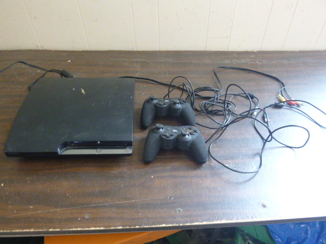 lot 94 image: PlayStation 3